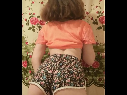 ❤️ Szexi fiatal csaj vetkőzteti le a rövidnadrágját a kamera előtt. ❌ Pornó videó at hu.teenactivewear.ru ️