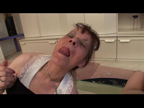 ❤️ Két nagymama és egy nagypapa hármasban ❌ Pornó videó at hu.teenactivewear.ru ️