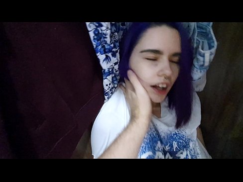 ❤️ Megtaláltam a nővéremet a szekrényben, és segítettem neki elélvezni. ❌ Pornó videó at hu.teenactivewear.ru ️